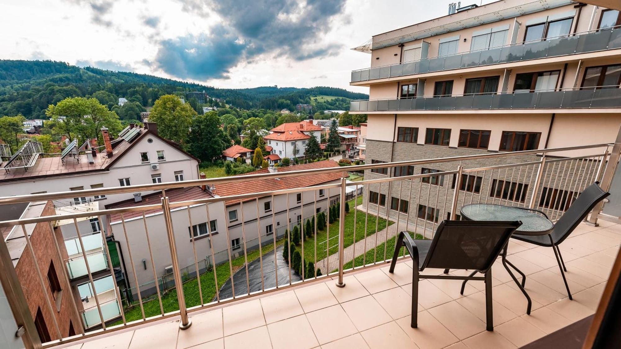 Apartamenty Sun & Snow Zielony Zdroj Krynica-Zdrój Exterior foto